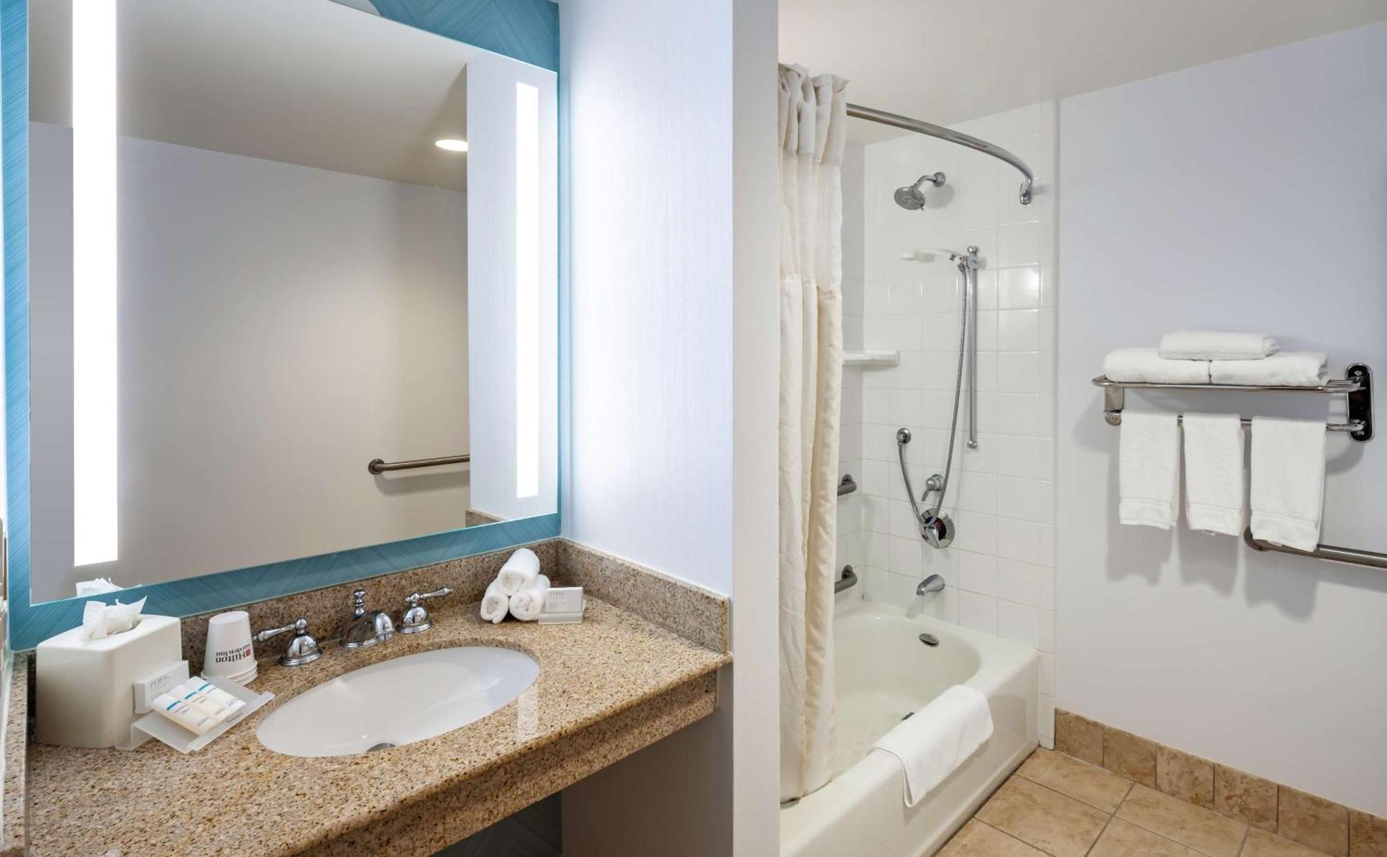 פוואי Hilton Garden Inn San Diego/Rancho Bernardo מראה חיצוני תמונה