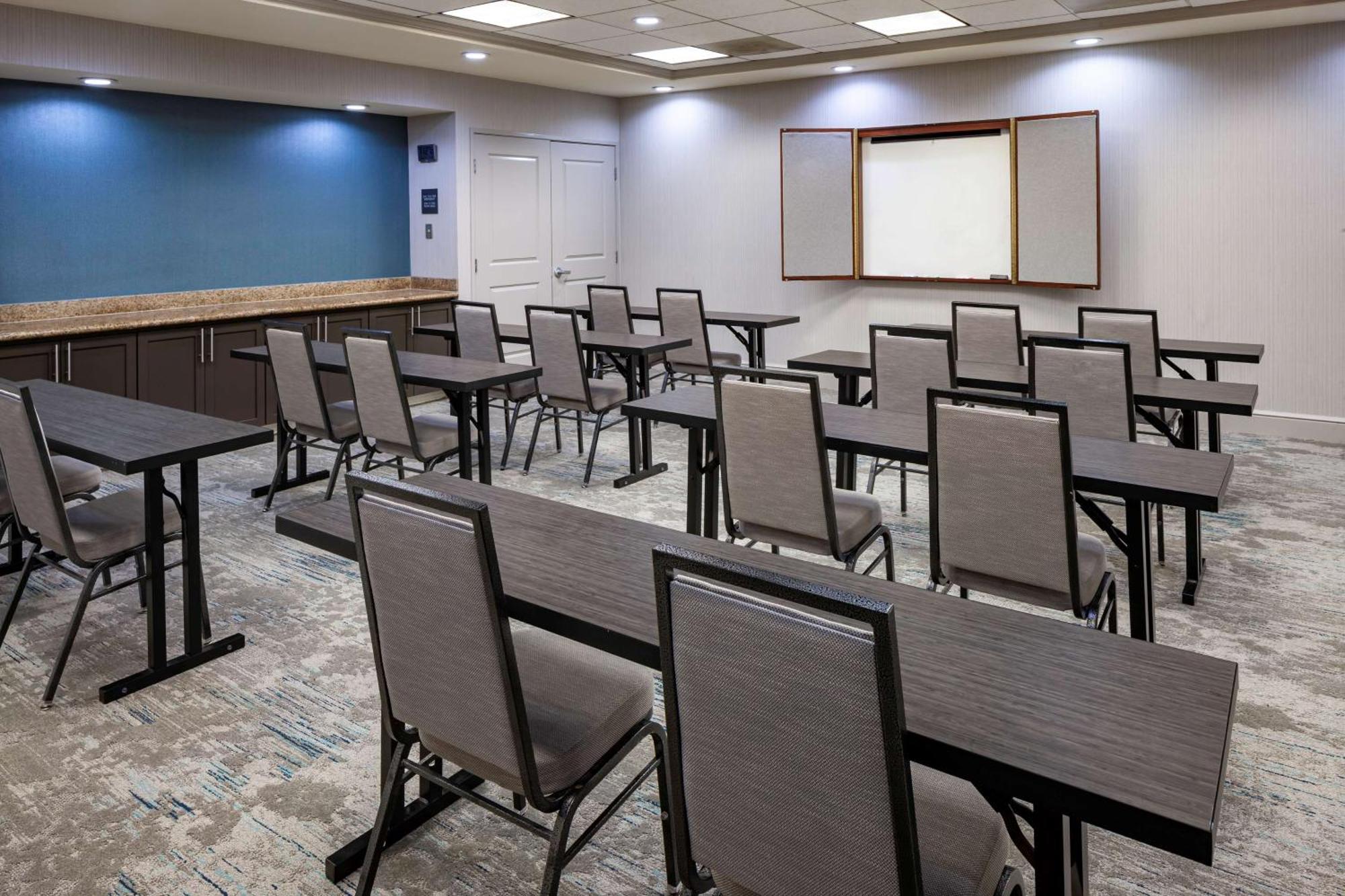 פוואי Hilton Garden Inn San Diego/Rancho Bernardo מראה חיצוני תמונה